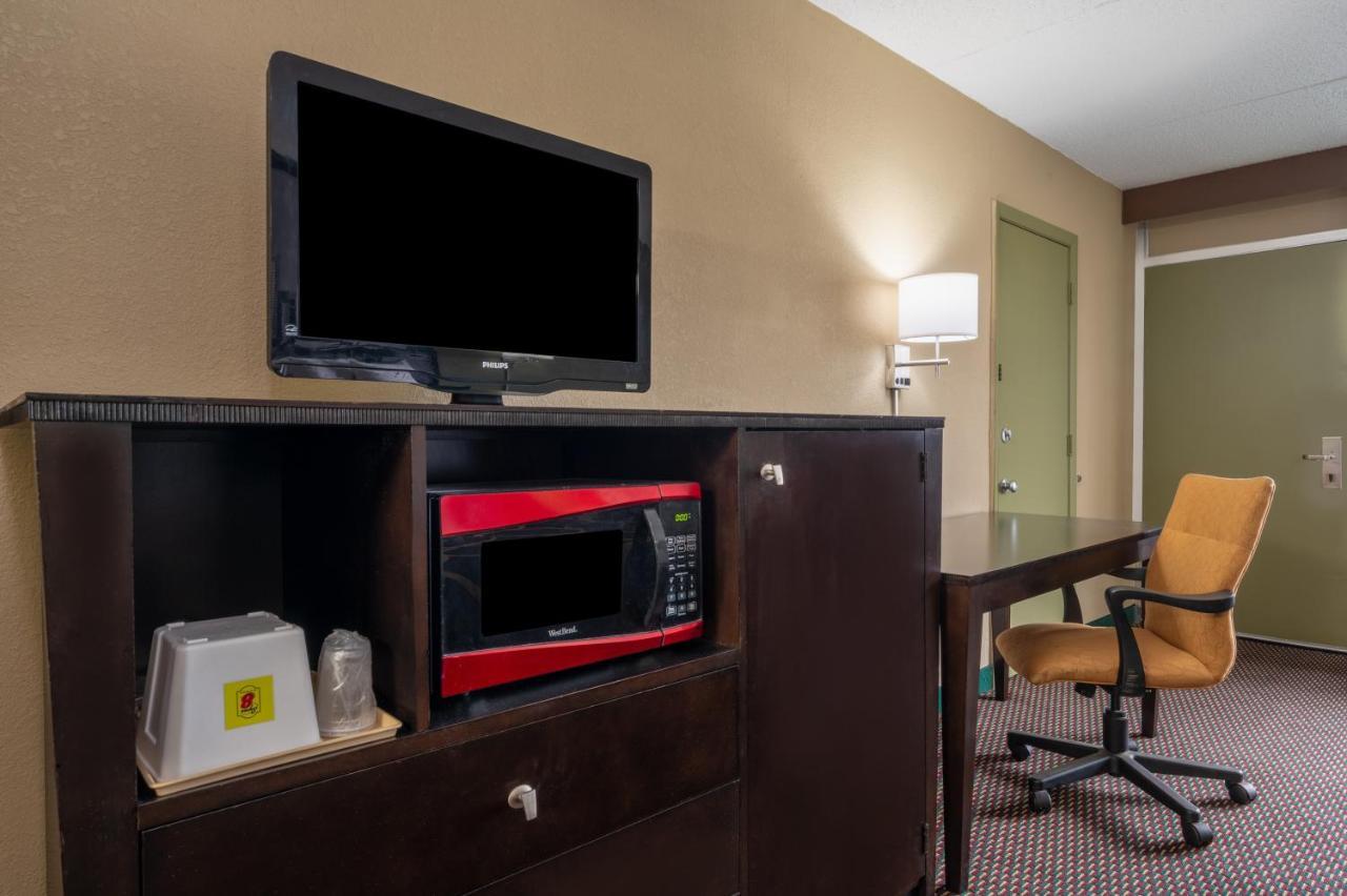 Hotel Super 8 By Wyndham Perrysburg-Toledo Exteriér fotografie