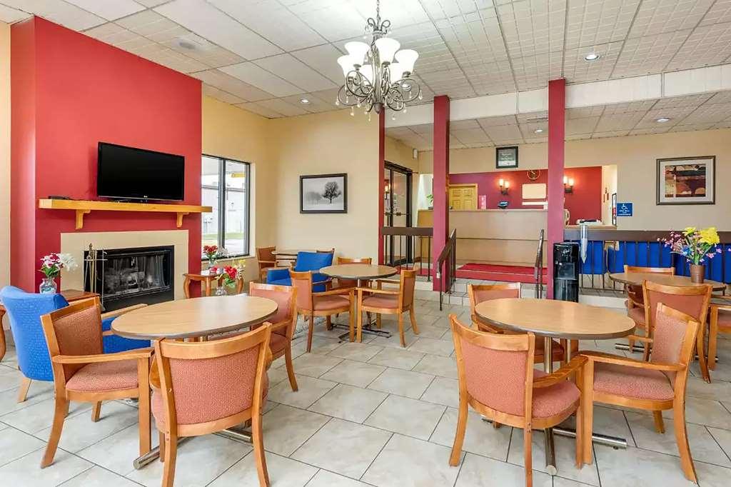 Hotel Super 8 By Wyndham Perrysburg-Toledo Zařízení fotografie
