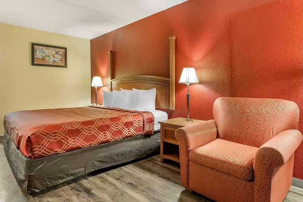 Hotel Super 8 By Wyndham Perrysburg-Toledo Pokoj fotografie