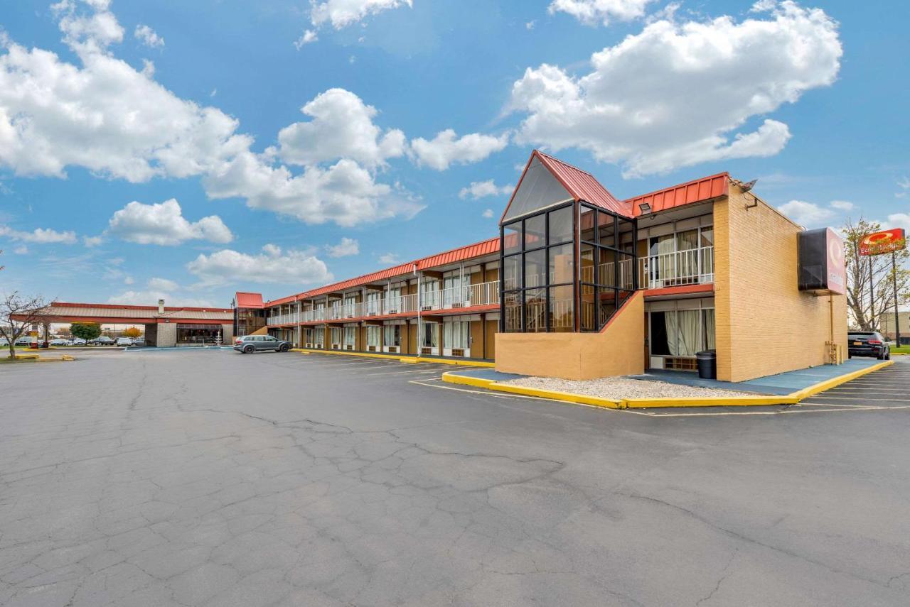Hotel Super 8 By Wyndham Perrysburg-Toledo Exteriér fotografie