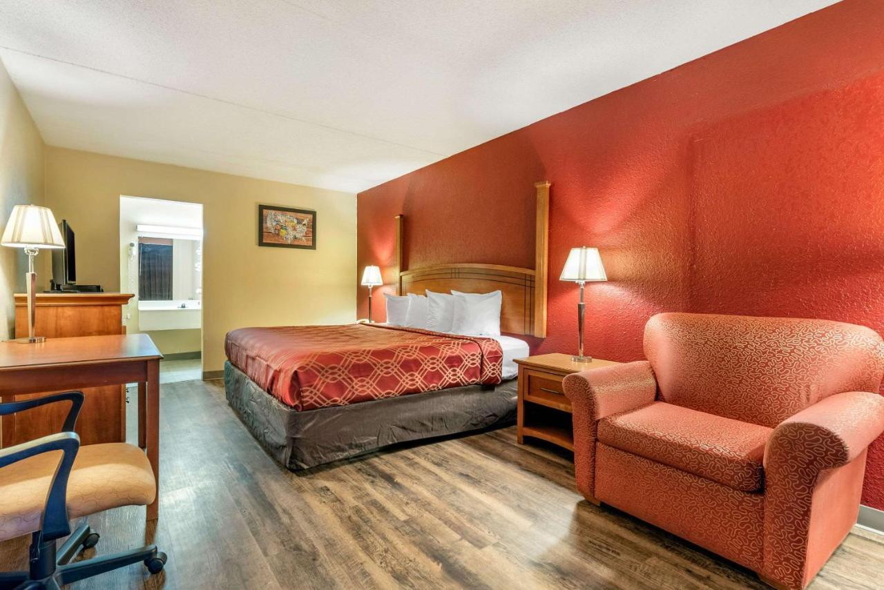 Hotel Super 8 By Wyndham Perrysburg-Toledo Exteriér fotografie